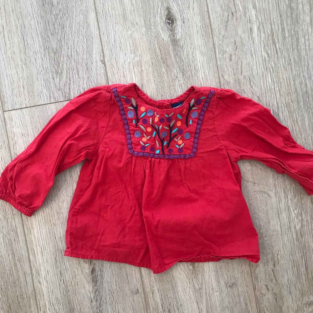 Old Navy Embroidered top